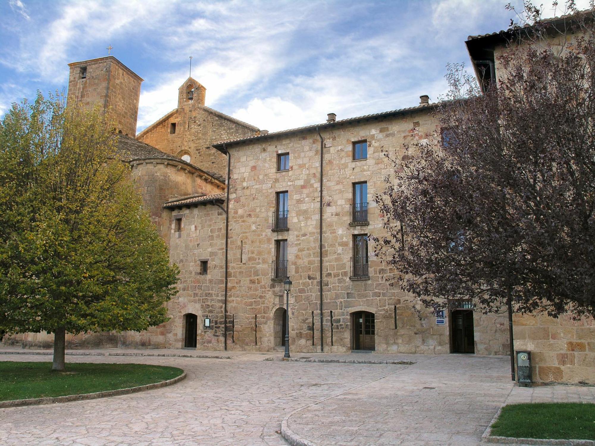 Hotel Monasterio de Leyre Yesa Buitenkant foto